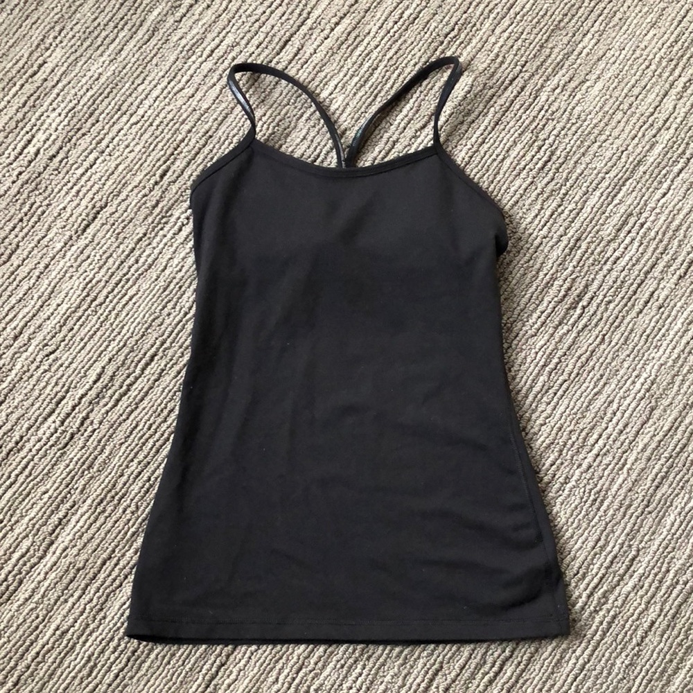 Lululemon Black y power tank